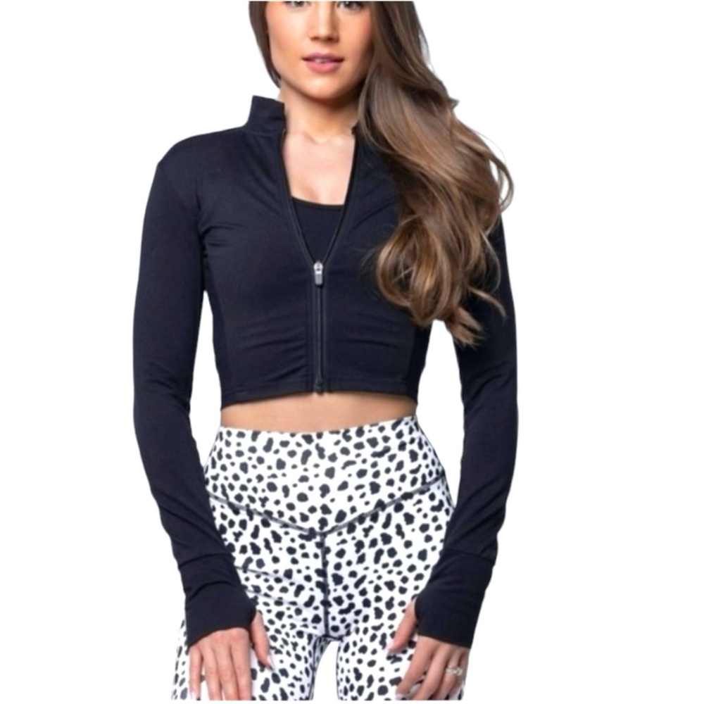 BALANCE ATHLETICA BLACK ELEVATE CROPPED ZIP JACKET